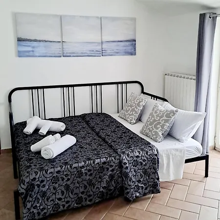 La Casa Di Mary Anguillara Sabazia-lago,relax E Roma A Portata Di Treno Anguillara Sabazia